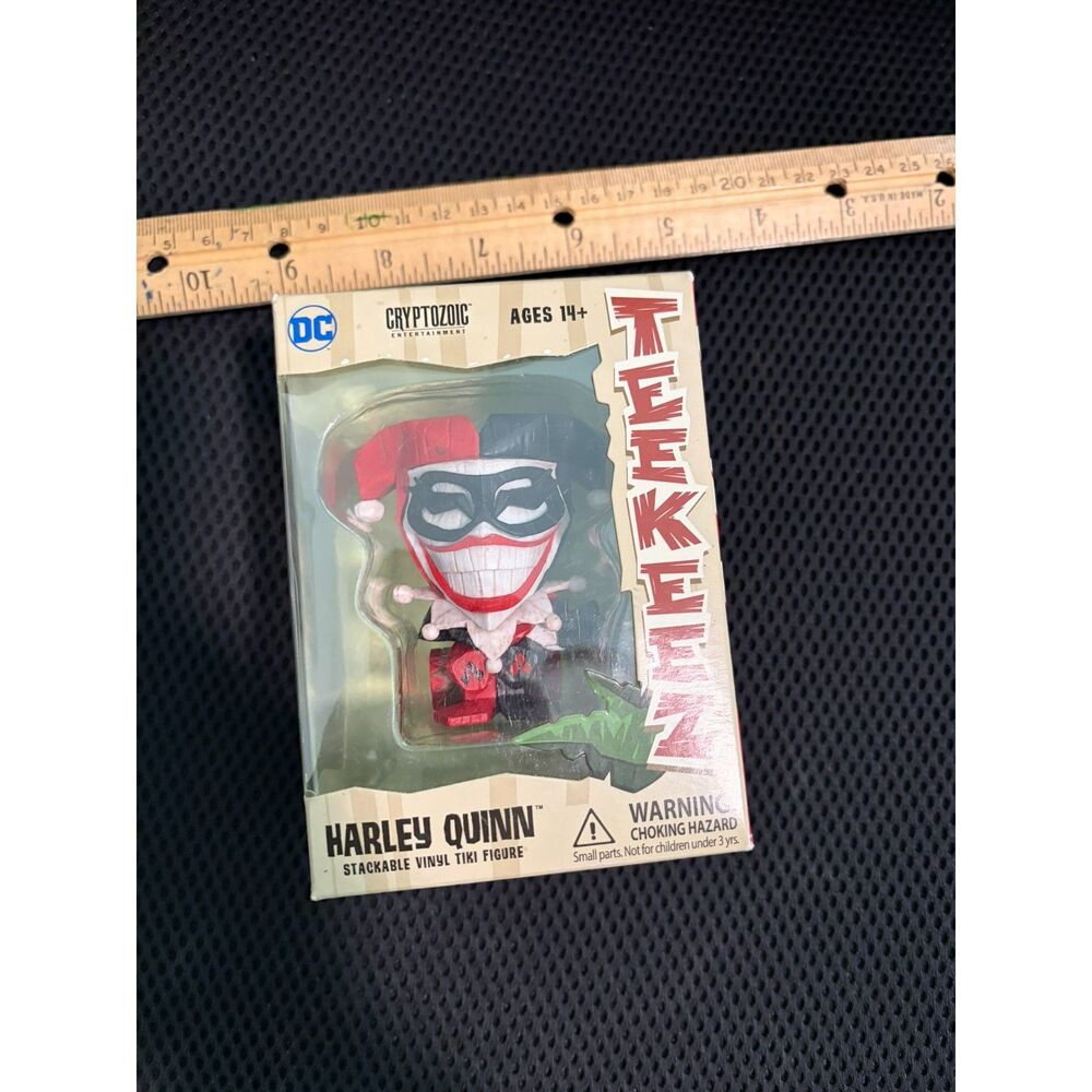 Cryptozoic DC comics Teekeez Harley Quinn stackable vinyl tiki fig